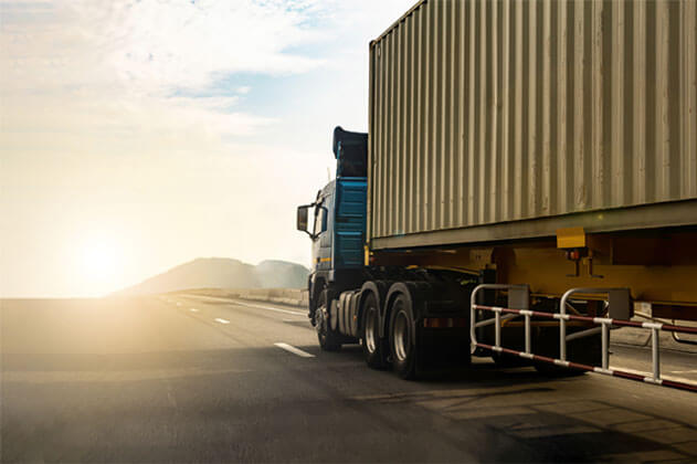 Transporte rodoviário de Containers | Transportadora Navegantes